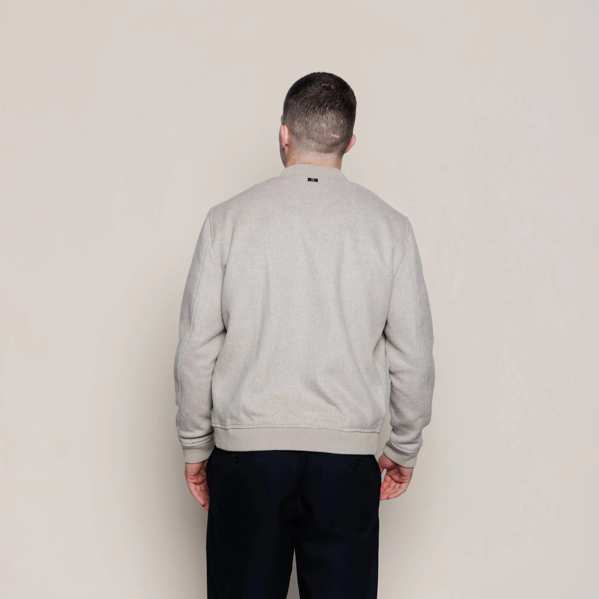 Russel - Image 3