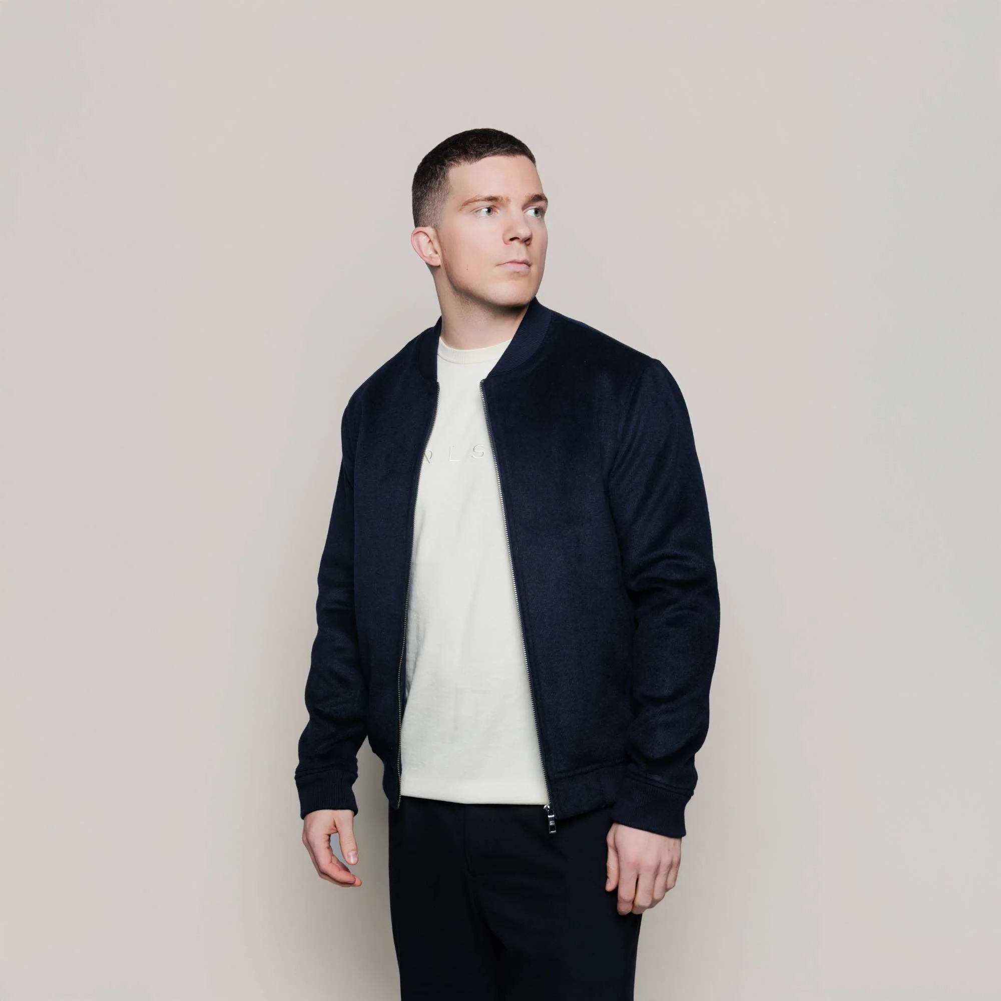Russel - Image 5